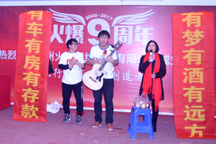 感人小品《外面的世界》，喚醒你追夢(mèng)的初衷！